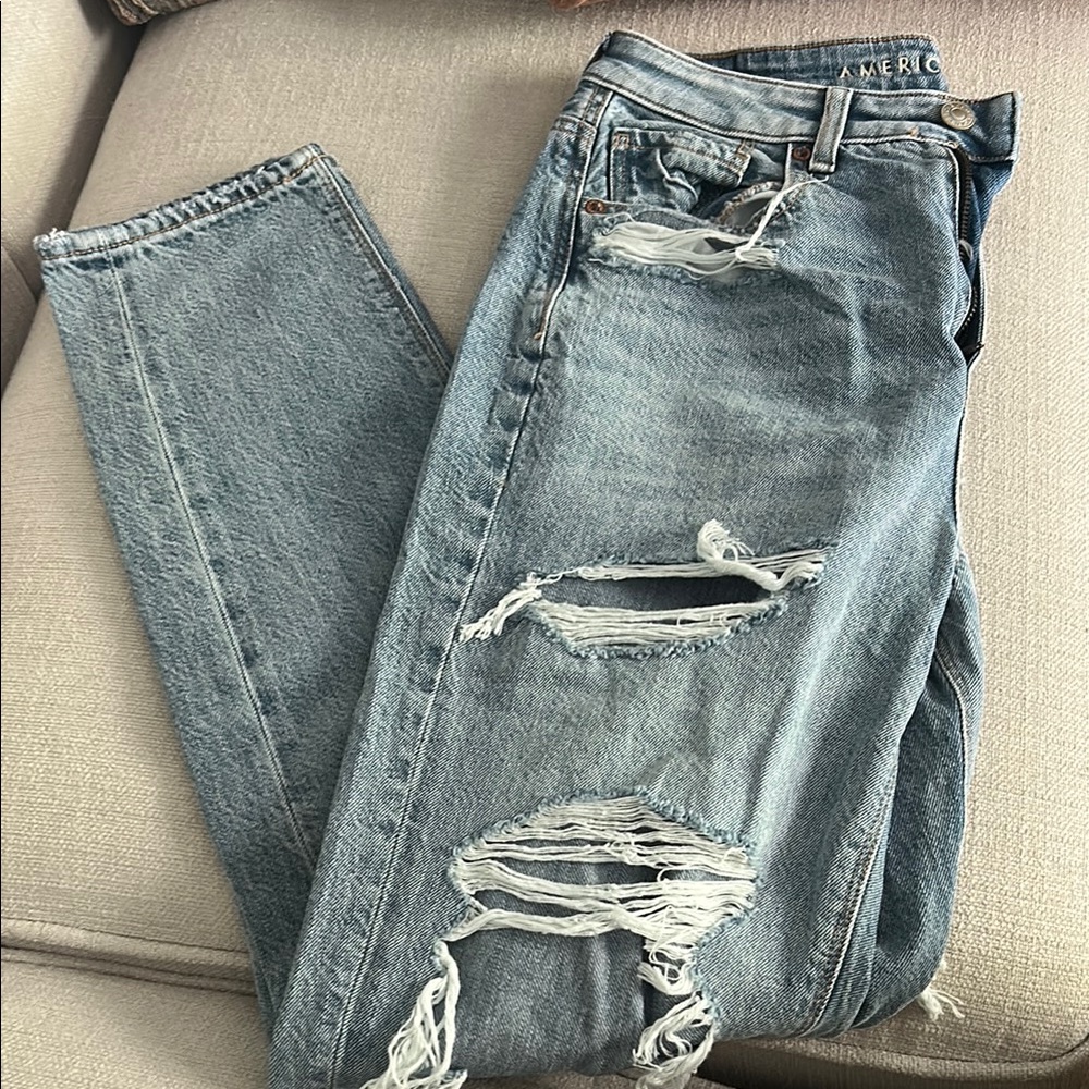 American Eagle Outfitters Light Blue Straight Leg Jeans